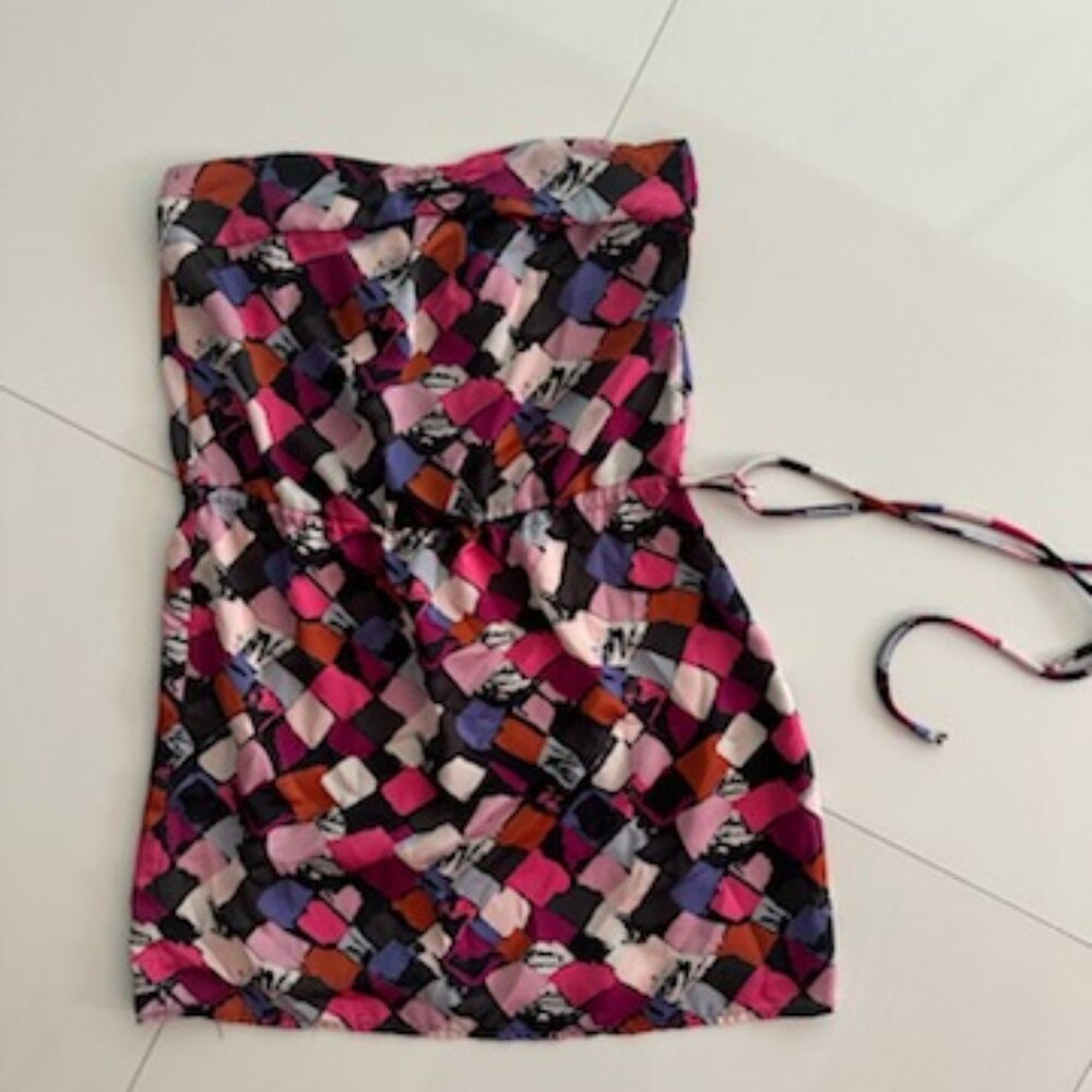 Strapless silky mini